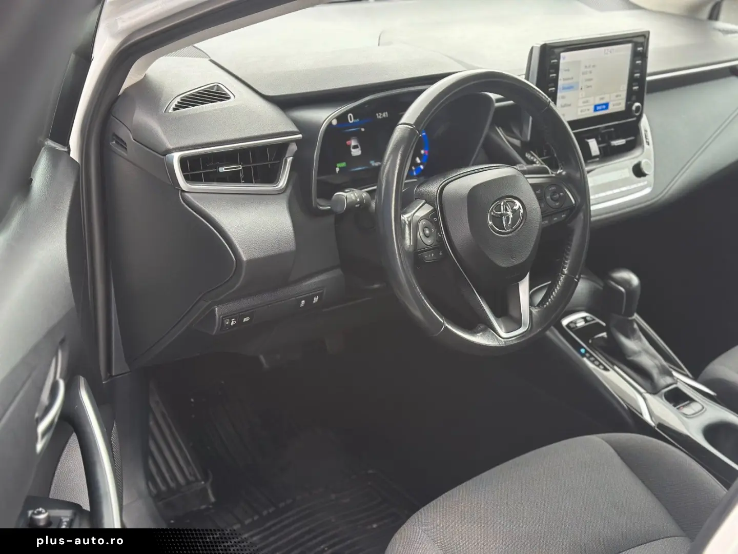 TOYOTA Corolla Hybrid Comfort Style e-CVT