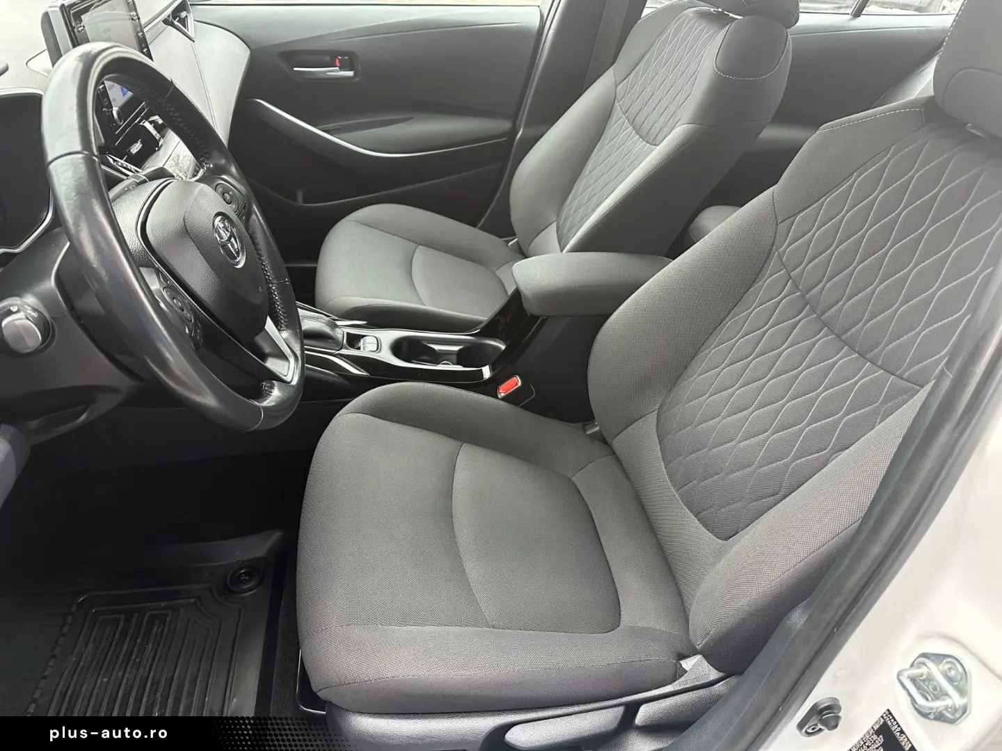 TOYOTA Corolla Hybrid Comfort Style e-CVT