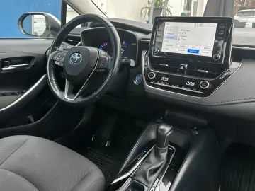 TOYOTA Corolla Hybrid Comfort Style e-CVT