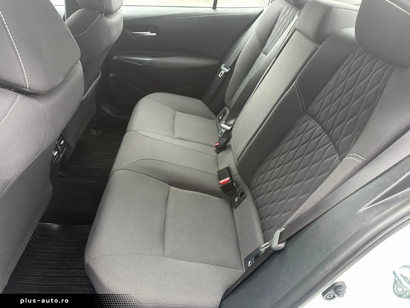 TOYOTA Corolla Hybrid Comfort Style e-CVT