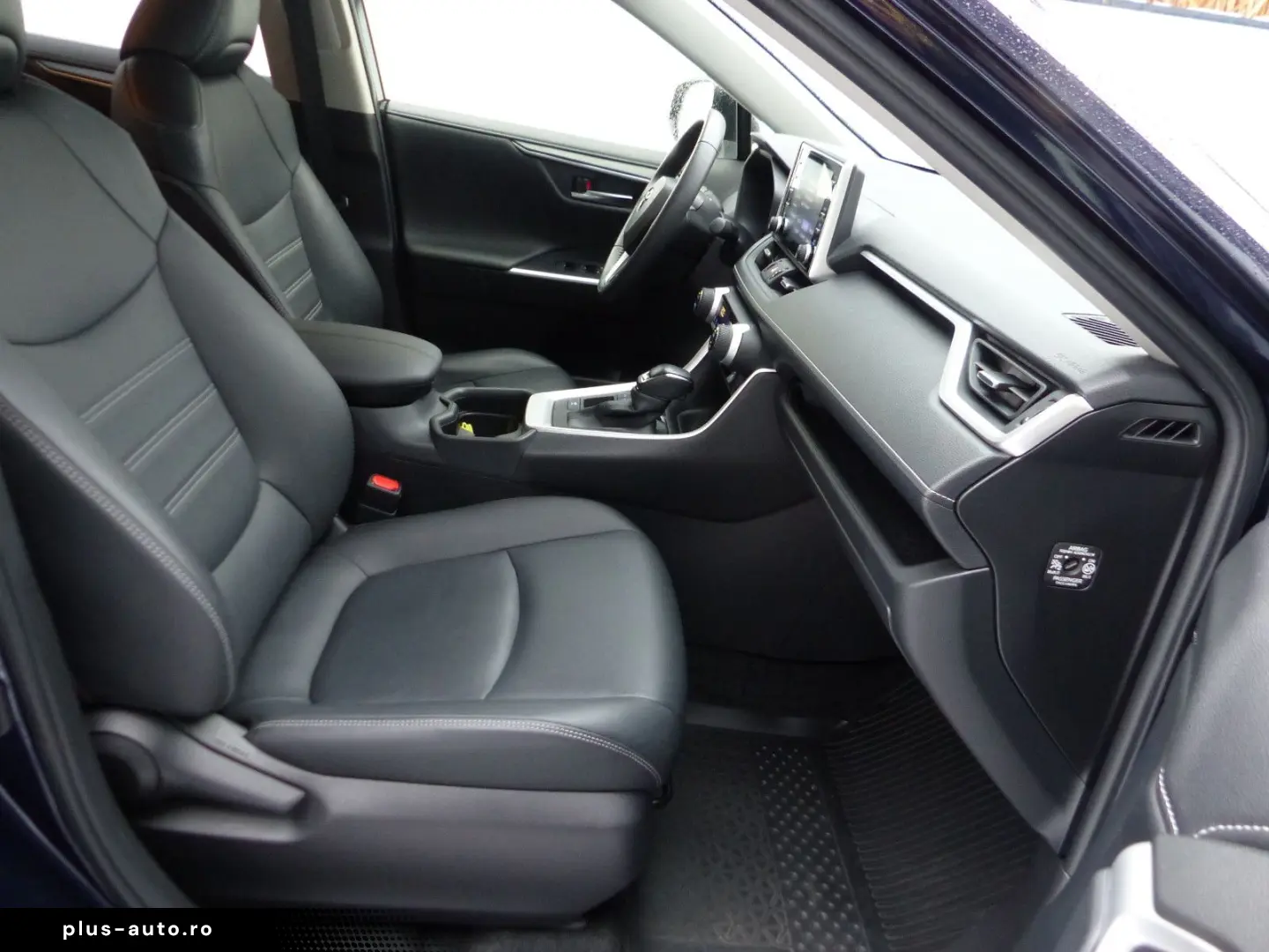 TOYOTA RAV4 2.5 VVT-i Hybrid TeamD Navi LED Leder SHZ