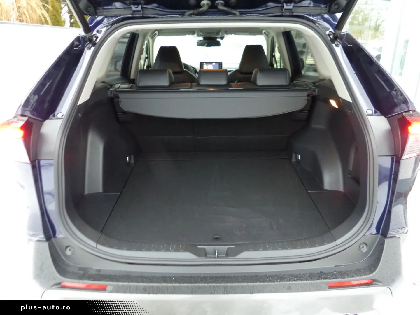 TOYOTA RAV4 2.5 VVT-i Hybrid TeamD Navi LED Leder SHZ