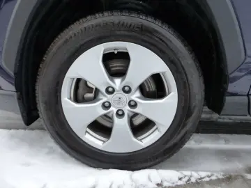 TOYOTA RAV4 2.5 VVT-i Hybrid TeamD Navi LED Leder SHZ