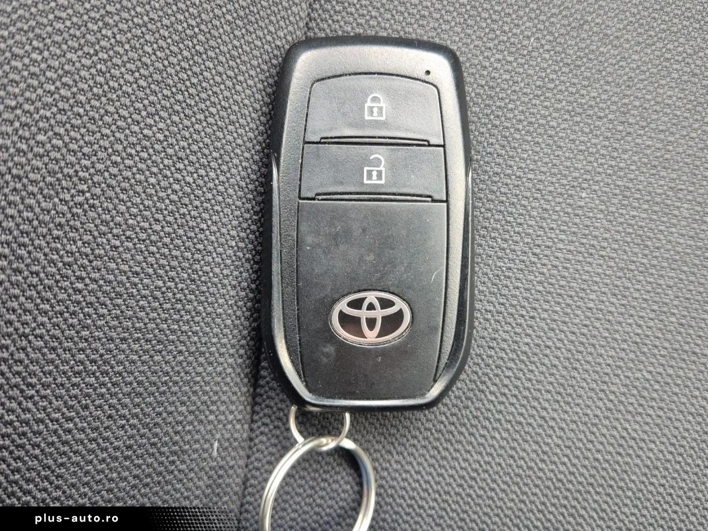 TOYOTA Corolla Cross Hybrid AWD Team Deutschland