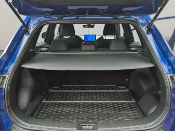 TOYOTA Corolla Cross Hybrid AWD Team Deutschland