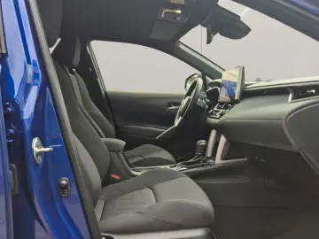 TOYOTA Corolla Cross Hybrid AWD Team Deutschland