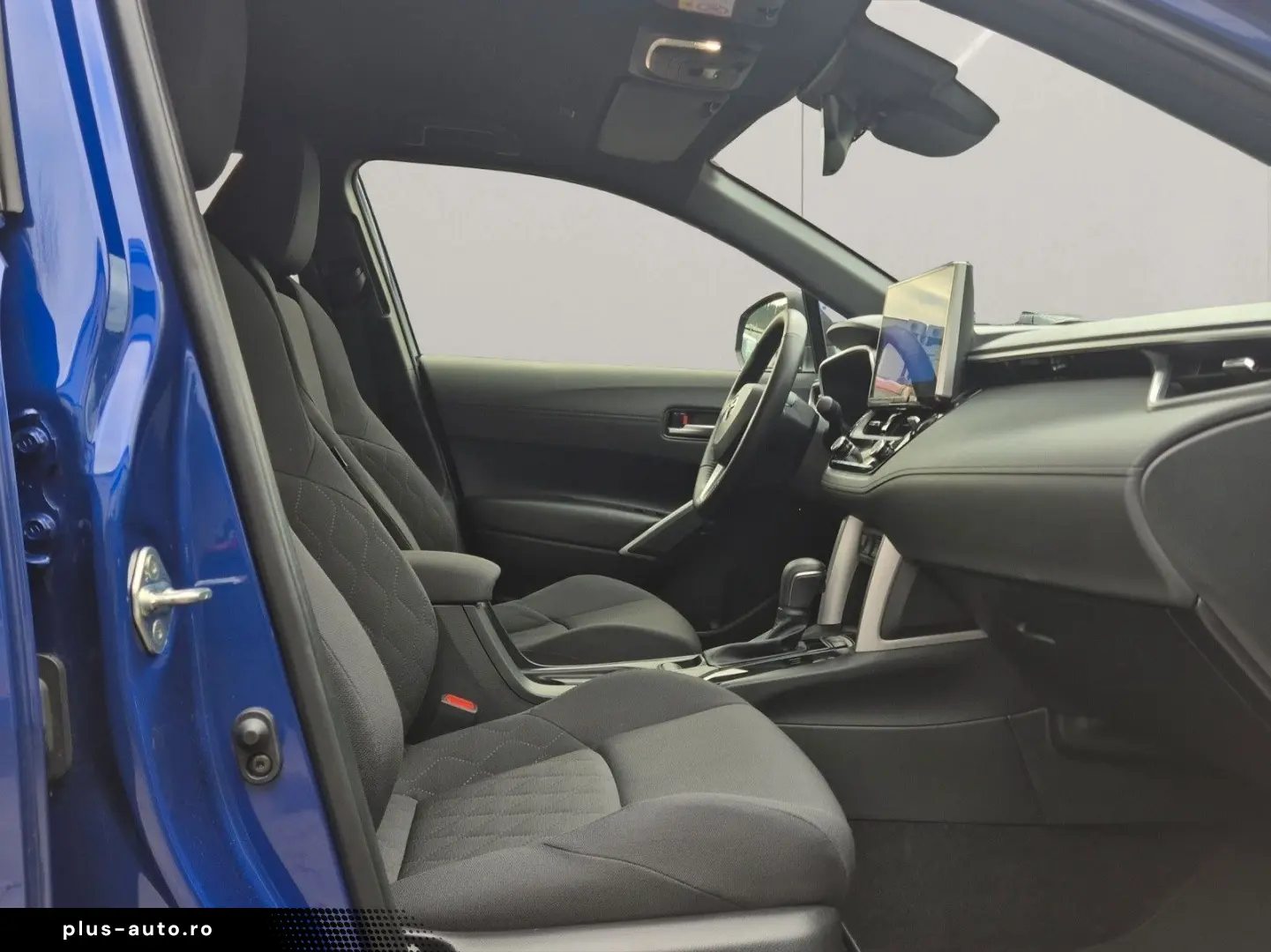 TOYOTA Corolla Cross Hybrid AWD Team Deutschland