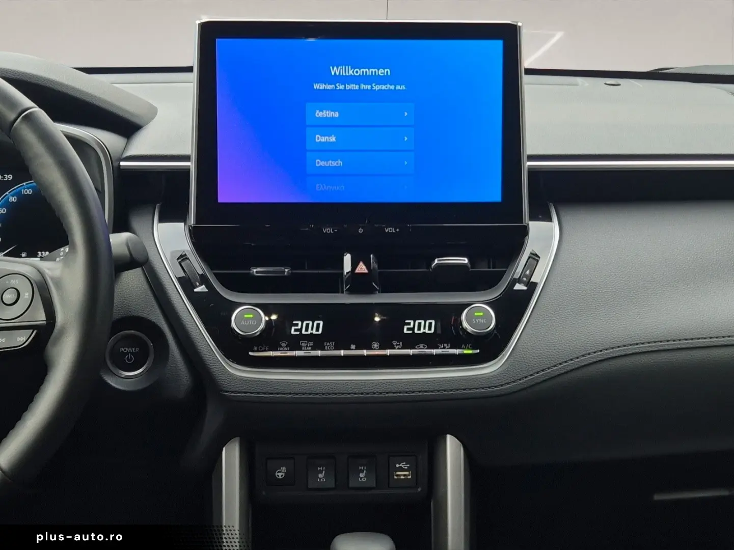 TOYOTA Corolla Cross Hybrid AWD Team Deutschland