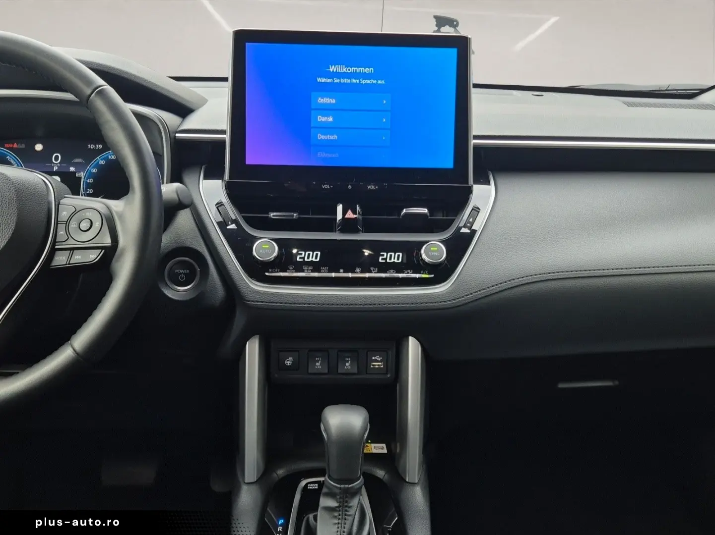 TOYOTA Corolla Cross Hybrid AWD Team Deutschland