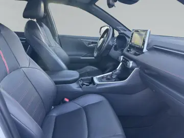 TOYOTA RAV 4 Plug-in-Hybrid Technik- und Style Paket