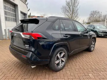 TOYOTA RAV4 Plug-in Hybrid AWD   AHK Kamera