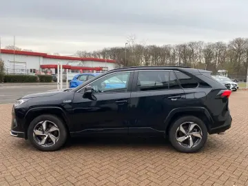 TOYOTA RAV4 Plug-in Hybrid AWD   AHK Kamera