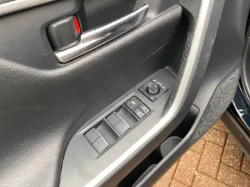 TOYOTA RAV4 Plug-in Hybrid AWD   AHK Kamera