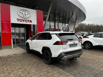 TOYOTA RAV4 Hybrid 4x4 Team Deutschland  TECHNIK-P  AHK