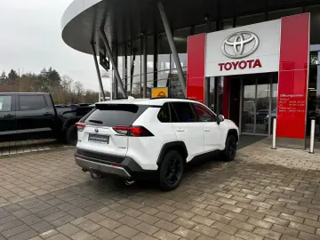 TOYOTA RAV4 Hybrid 4x4 Team Deutschland  TECHNIK-P  AHK