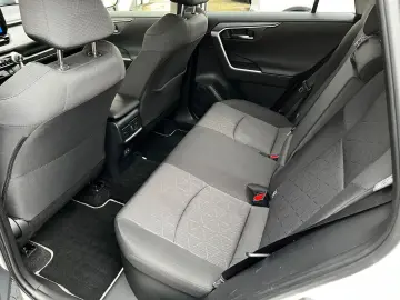 TOYOTA RAV4 Hybrid 4x4 Team Deutschland  TECHNIK-P  AHK