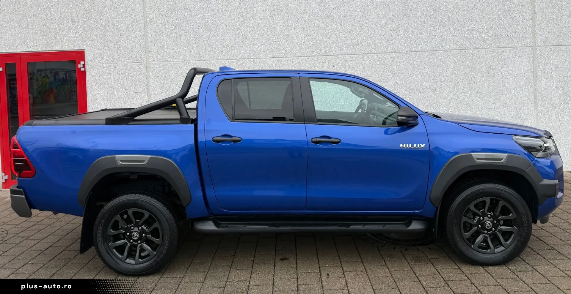 TOYOTA Hilux 4x4 Double Cab 2.8 Aut Invincible