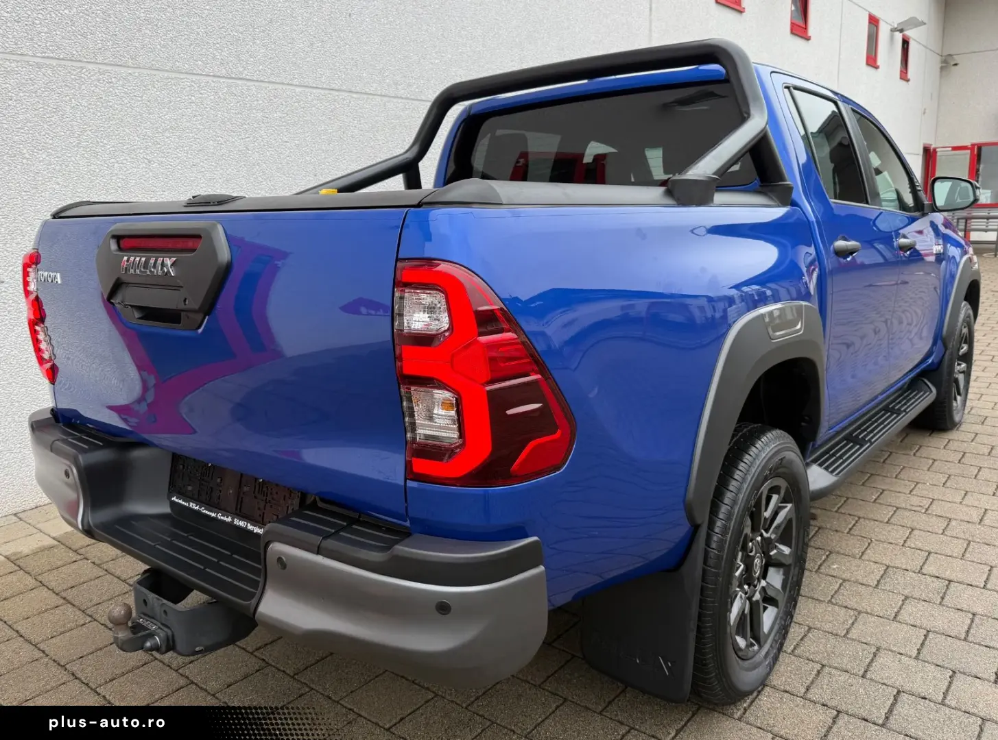 TOYOTA Hilux 4x4 Double Cab 2.8 Aut Invincible