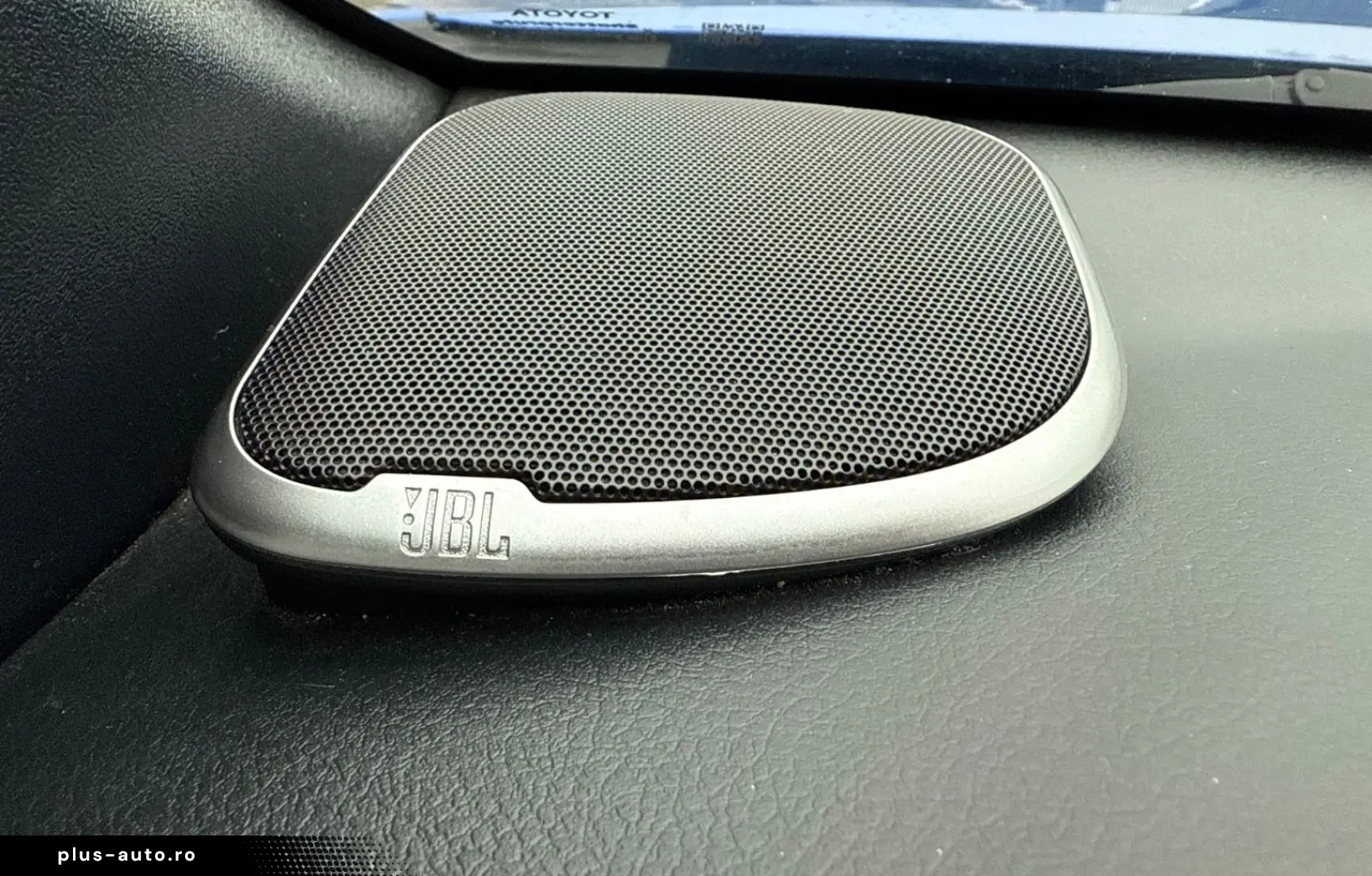 TOYOTA Hilux 4x4 Double Cab 2.8 Aut Invincible