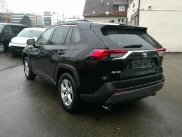 TOYOTA RAV 4 Hybrid 4x2 Business Edition Navi LED