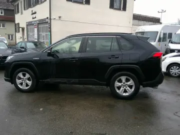 TOYOTA RAV 4 Hybrid 4x2 Business Edition Navi LED