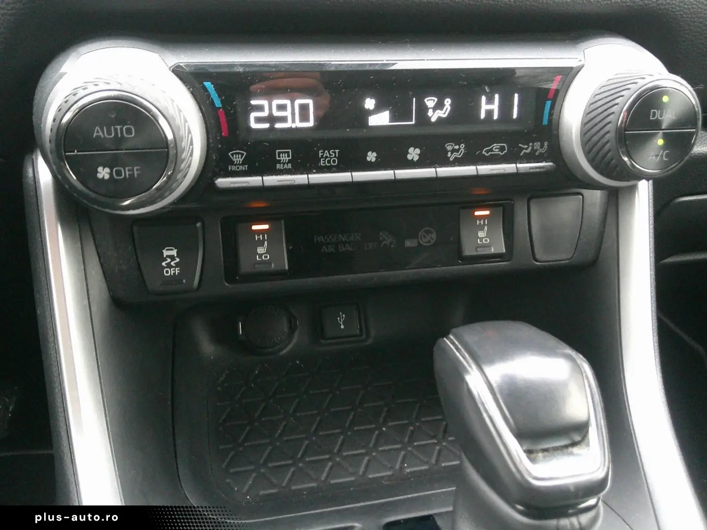 TOYOTA RAV 4 Hybrid 4x2 Business Edition Navi LED