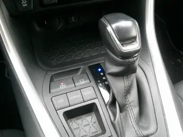 TOYOTA RAV 4 Hybrid 4x2 Business Edition Navi LED