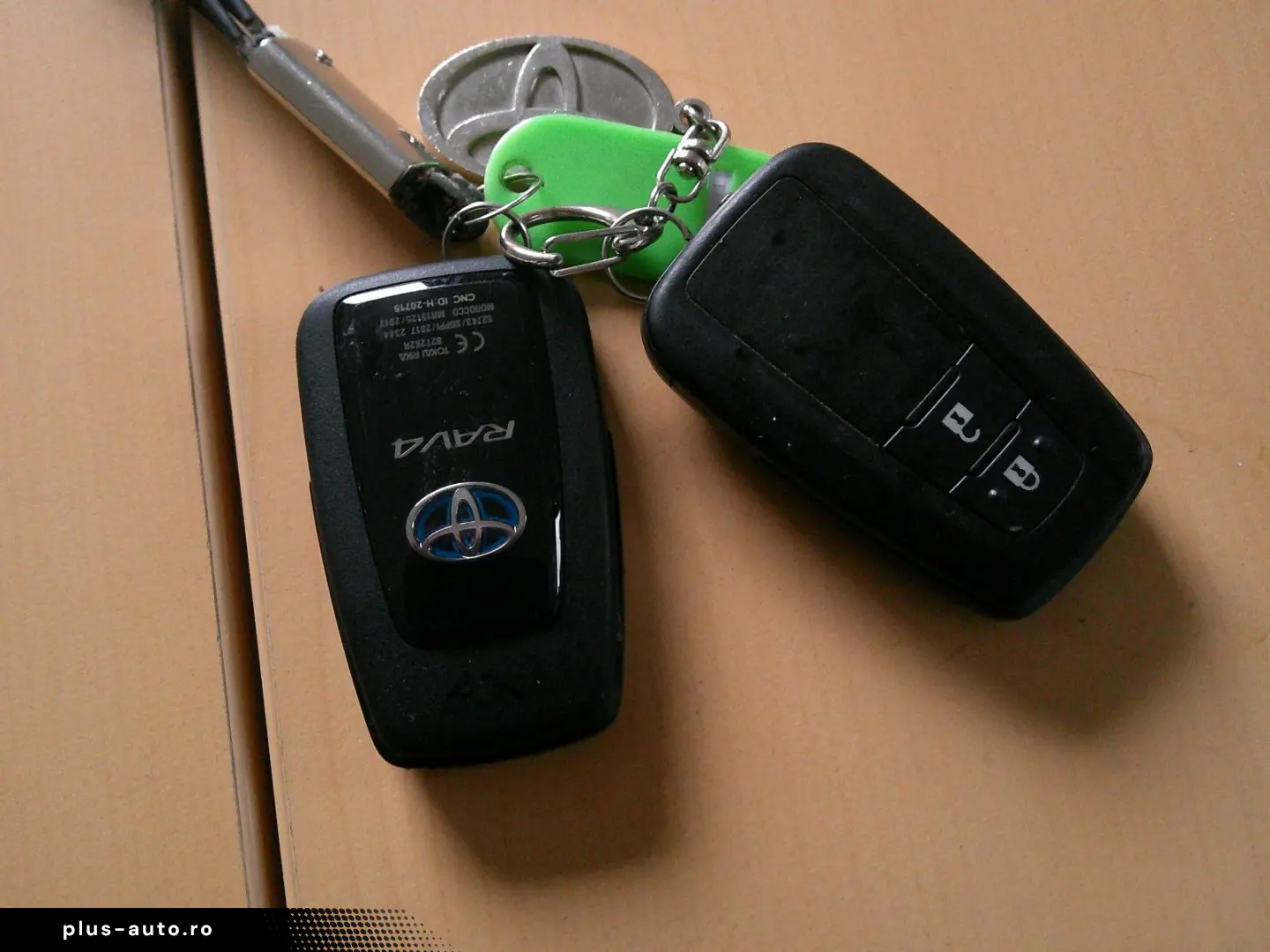 TOYOTA RAV 4 Hybrid 4x2 Business Edition Navi LED