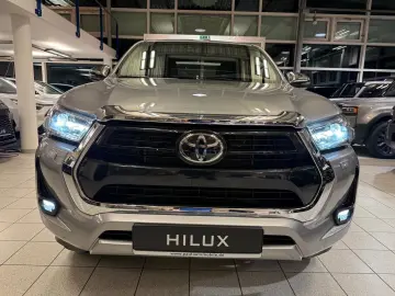 TOYOTA DOUBLE CAB EXECUTIVE-AUT-KAMERA-LED-RADAR-