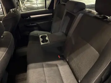 TOYOTA DOUBLE CAB EXECUTIVE-AUT-KAMERA-LED-RADAR-