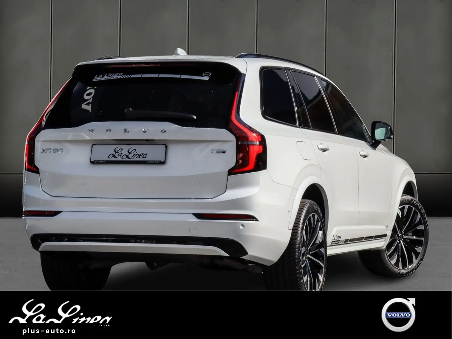 VOLVO XC90 T8 Recharge AWD Ultra Dark