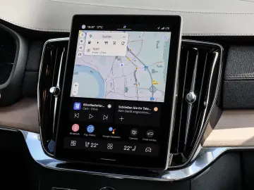 VOLVO XC90 T8 Recharge AWD Ultra Dark