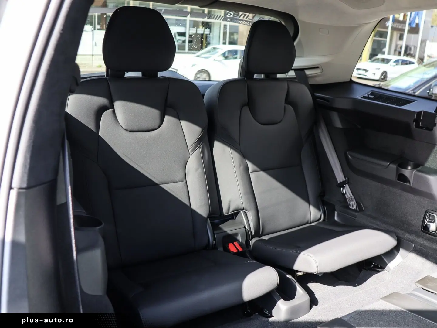 VOLVO XC90 T8 Recharge AWD Ultra Dark