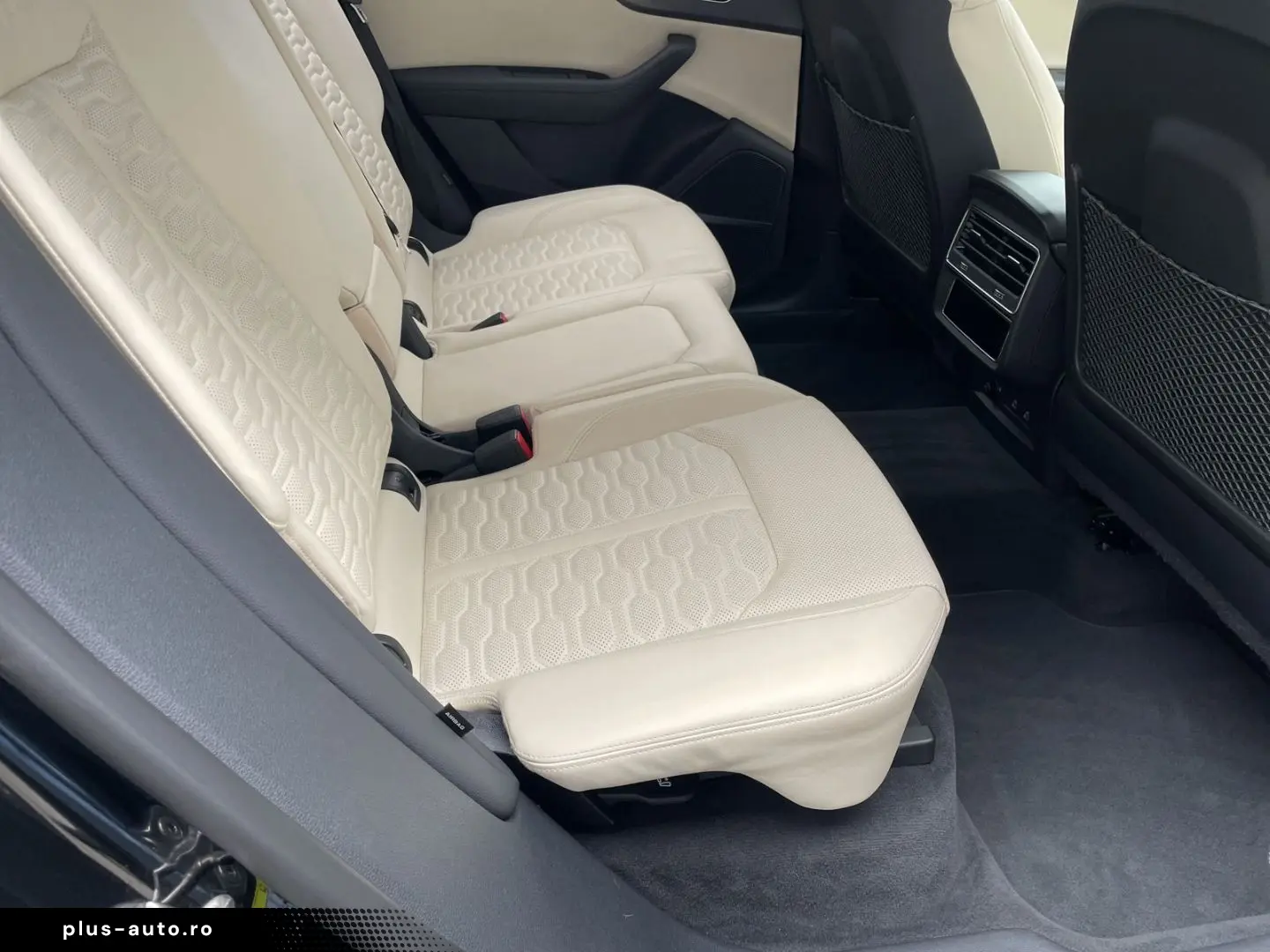 AUDI RSQ8 4 0 TFSI qu Matrix AHK Standhzg Pano Memory