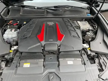 AUDI RSQ8 4 0 TFSI qu Matrix AHK Standhzg Pano Memory