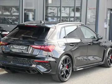 AUDI RS3 Sportback 2.5 TFSI HUD  HGP 650 PS !!