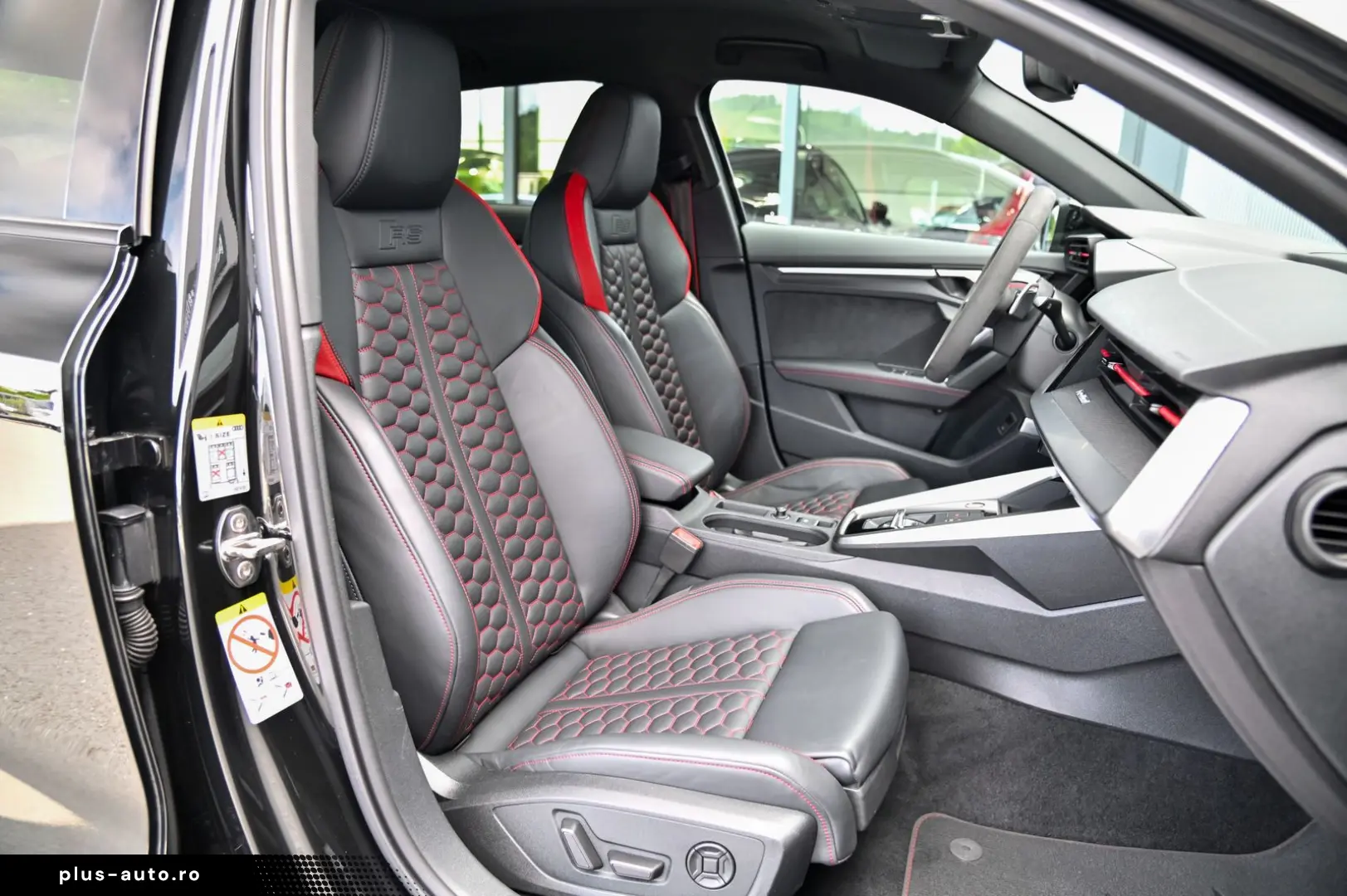 AUDI RS3 Sportback 2.5 TFSI HUD  HGP 650 PS !!