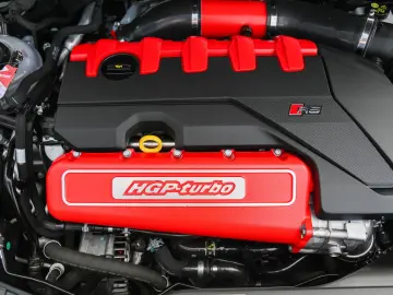 AUDI RS3 Sportback 2.5 TFSI HUD  HGP 650 PS !!