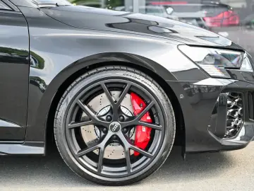 AUDI RS3 Sportback 2.5 TFSI HUD  HGP 650 PS !!