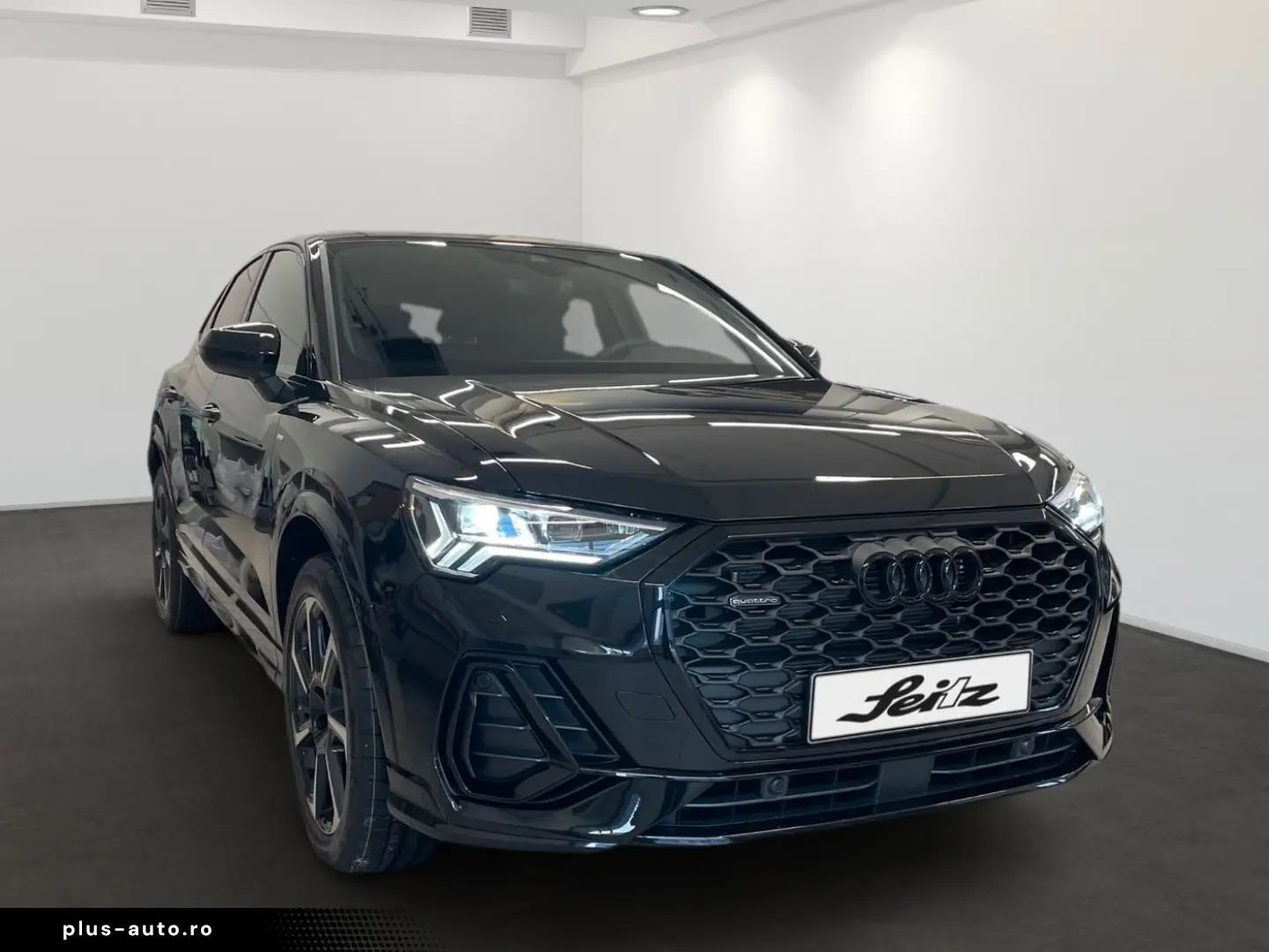 AUDI Q3 Sportback 40 TDI quattro S line  AHK MATRIX