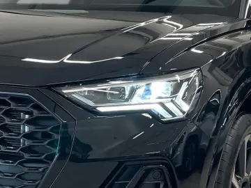 AUDI Q3 Sportback 40 TDI quattro S line  AHK MATRIX