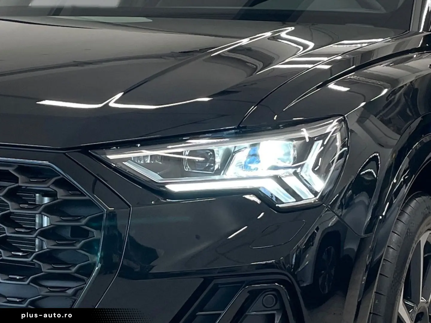 AUDI Q3 Sportback 40 TDI quattro S line  AHK MATRIX