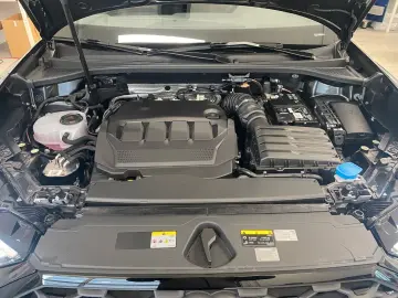 AUDI Q3 Sportback 40 TDI quattro S line  AHK MATRIX