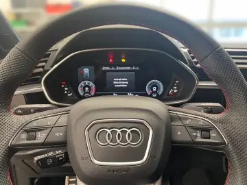 AUDI Q3 Sportback 40 TDI quattro S line  AHK MATRIX