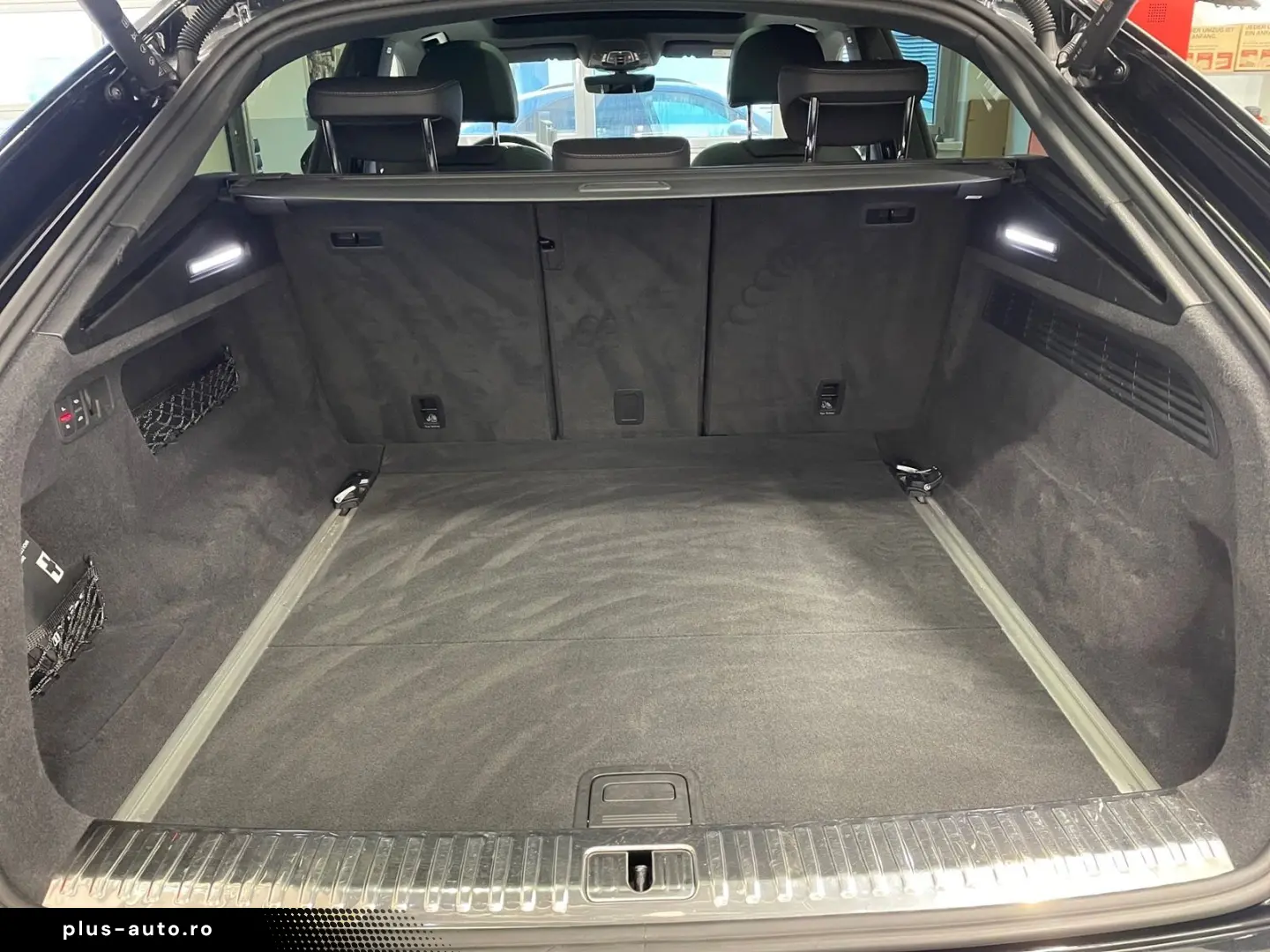 AUDI Q8 55 TFSI quattro  AHK MATRIX B&O PANO