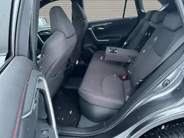 TOYOTA RAV4 2.5L Plug-in Hybrid 4x4  Technik  AHK  AWR