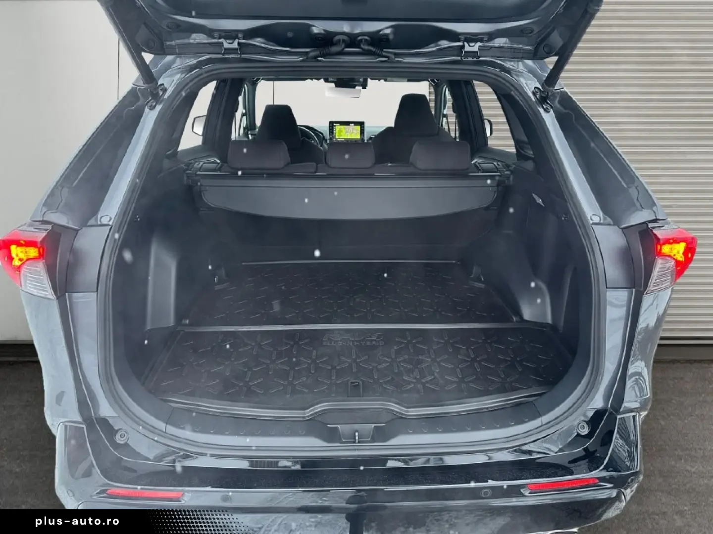 TOYOTA RAV4 2.5L Plug-in Hybrid 4x4  Technik  AHK  AWR