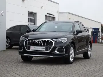 AUDI Q3 40 TDI advanced quattro - Matrix