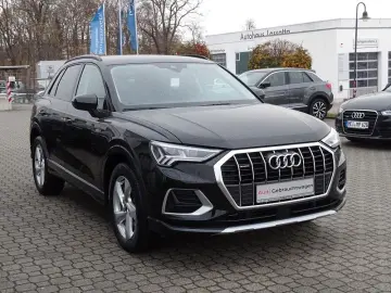 AUDI Q3 40 TDI advanced quattro - Matrix