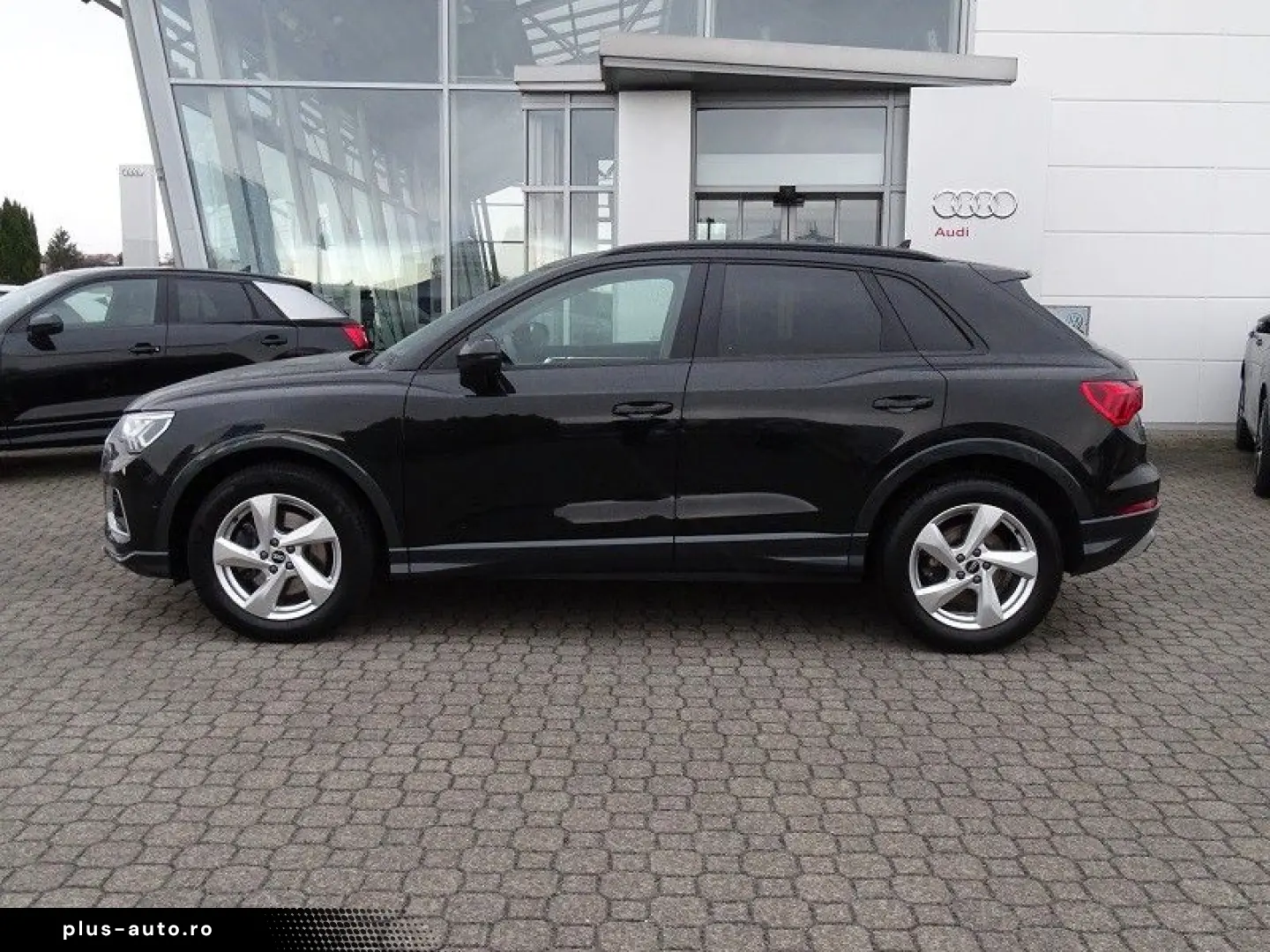 AUDI Q3 40 TDI advanced quattro - Matrix